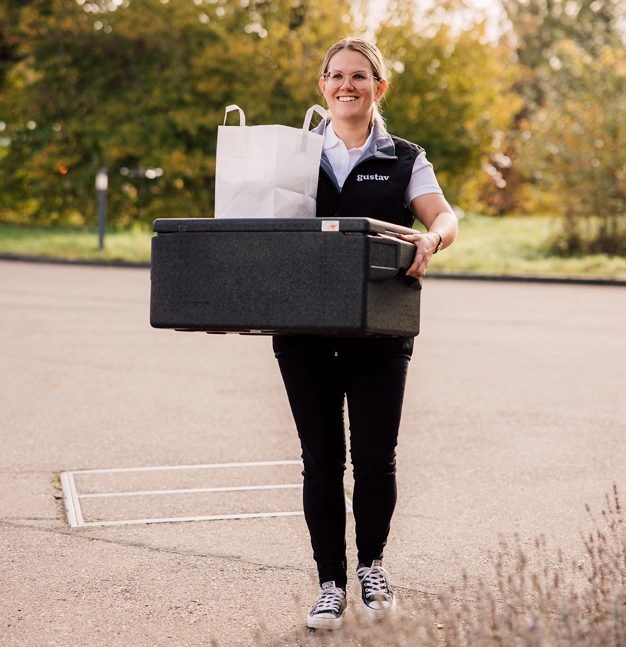 gustav_office_delivery_main